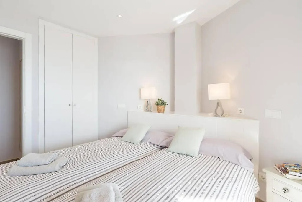 Апартаменты Tgh/ Fuengirola Frente Al Mar