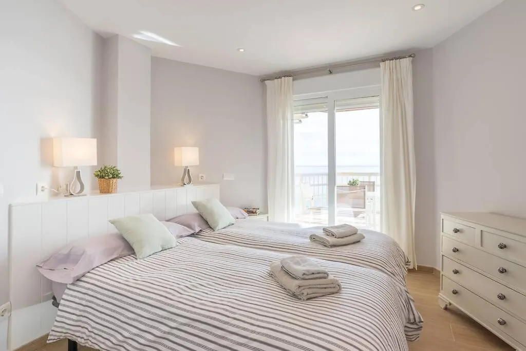 Апартаменты Tgh/ Fuengirola Frente Al Mar 0*,  Испания