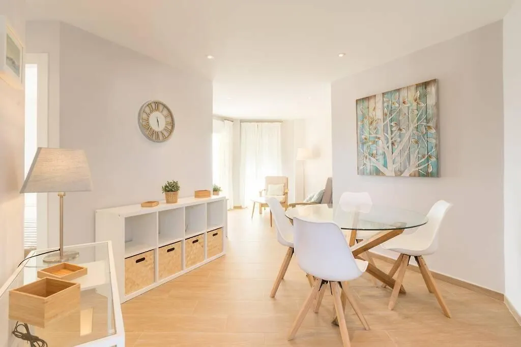 Апартаменты Tgh/ Fuengirola Frente Al Mar Испания
